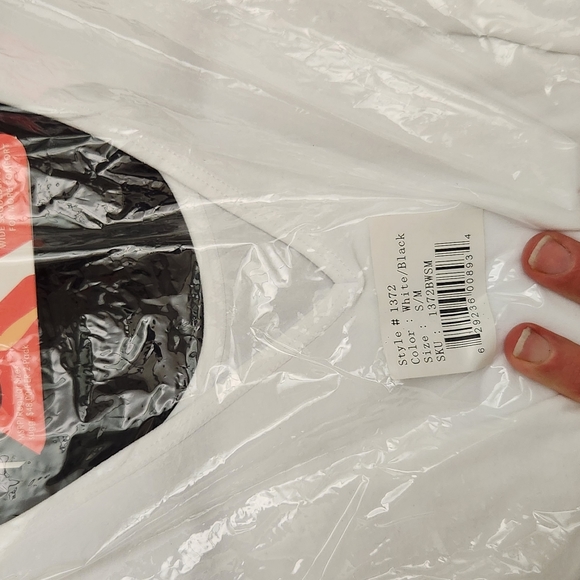 NWT SHAPING TANK TOPS BRAND NEW - Picture 5 of 6